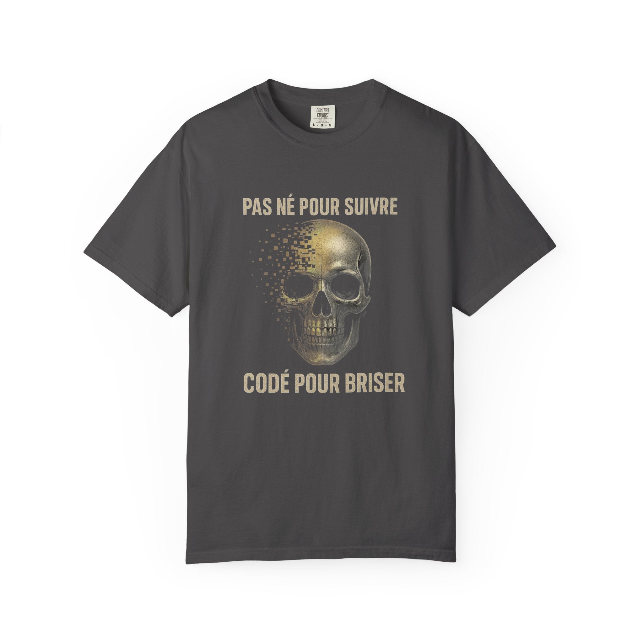 Skull Graphic T-Shirt RebelMind™— "Pas Né Pour Suivre, Codé Pour Briser" - RebelMind.